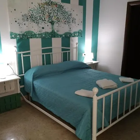 بيت ضيافة Arco Normanno مازارا ديل فالو
